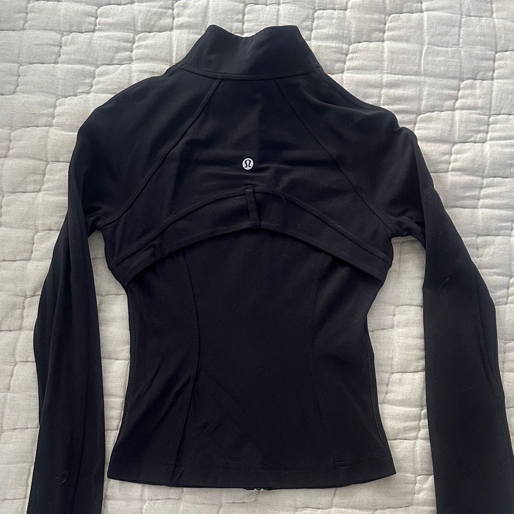 lululemon athletica Black Long-Sleeve Fitted Jacket with Back Vent Detail